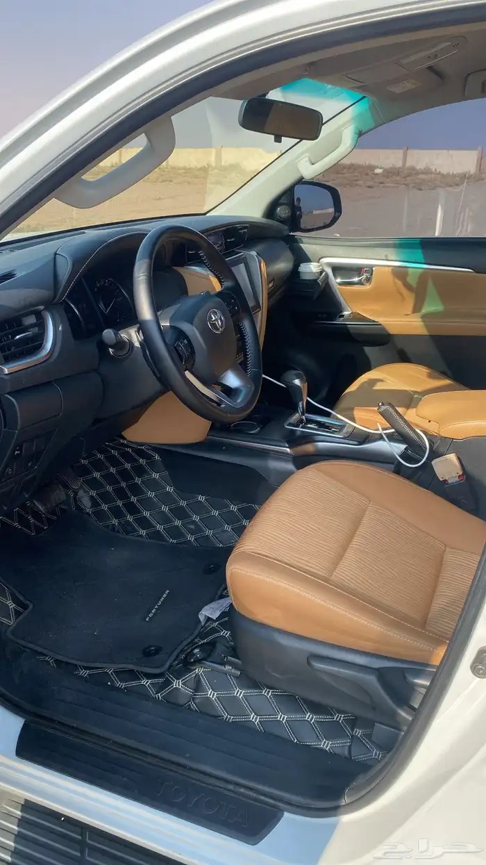 فورتشنر 2023 بانزين( 6 سرندل) 5