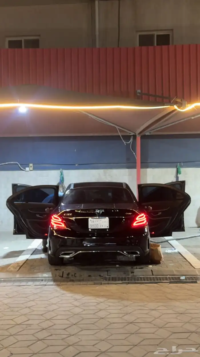 مرسيدس c300 4matic 0