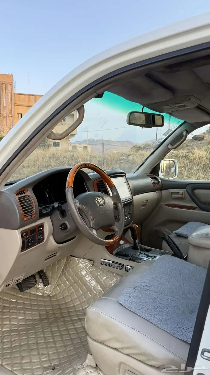 لاندكروز vx.r 13