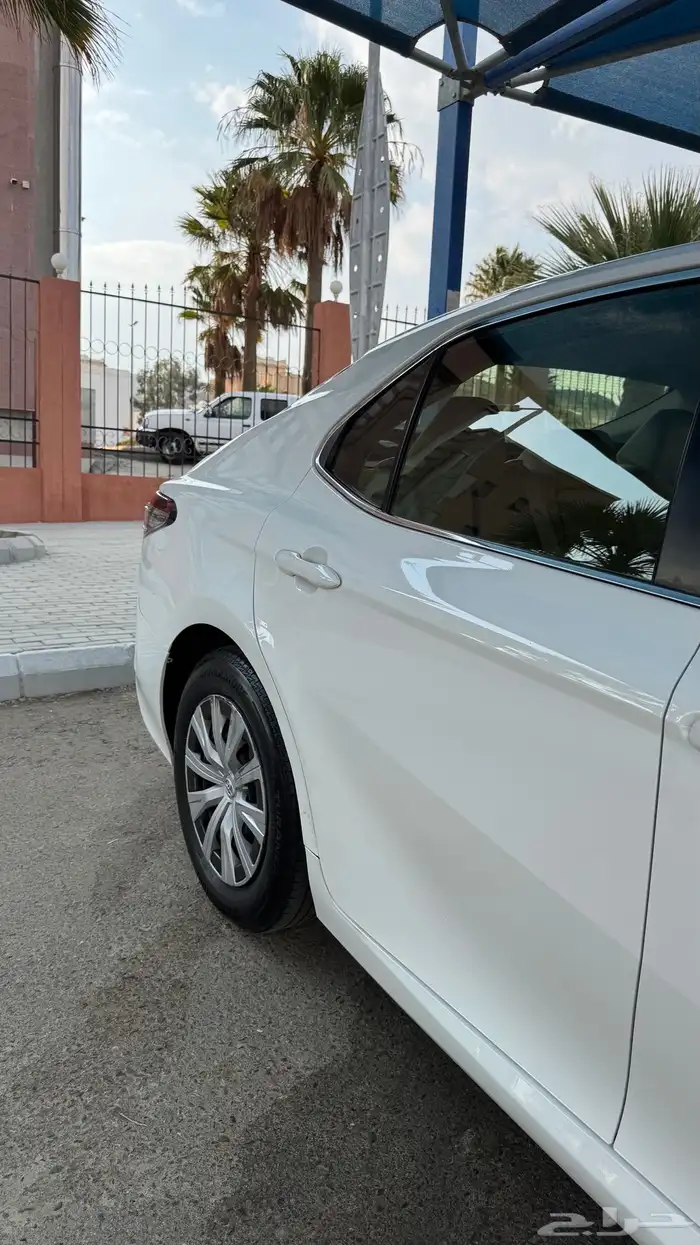 للبيع كامري مخزنه 37