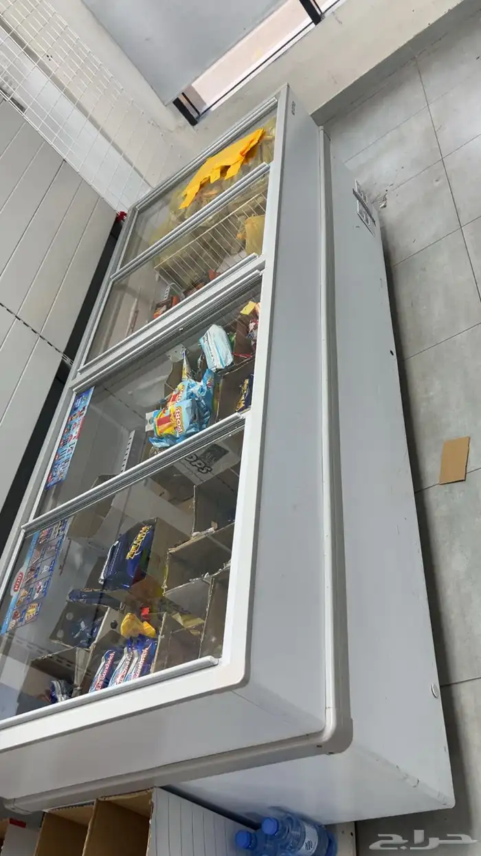 ثلاجة تجميد ارضية 0