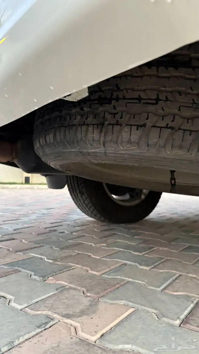 لاندكروزر 24