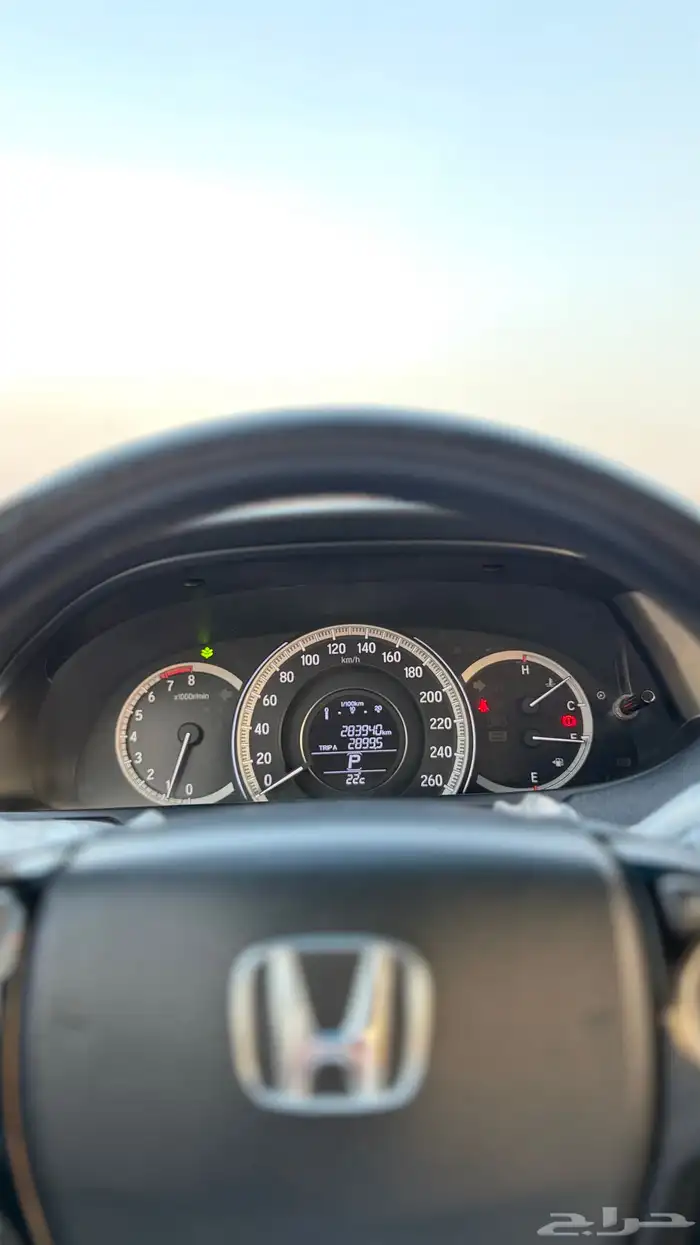 هوندا اكورد 2017 فل كامل للبيع 8