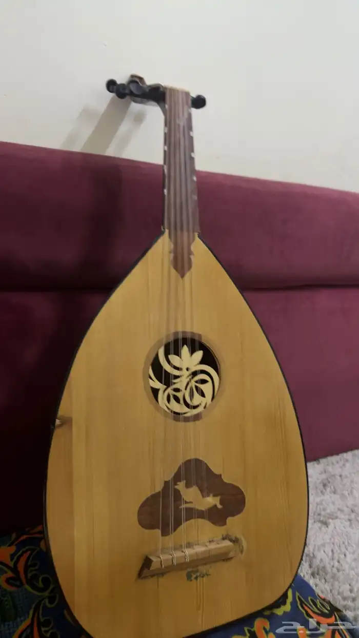 عود موسيقي 0