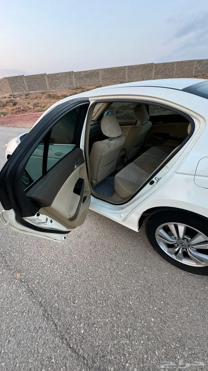 اكورد 2010 لؤلؤي 16