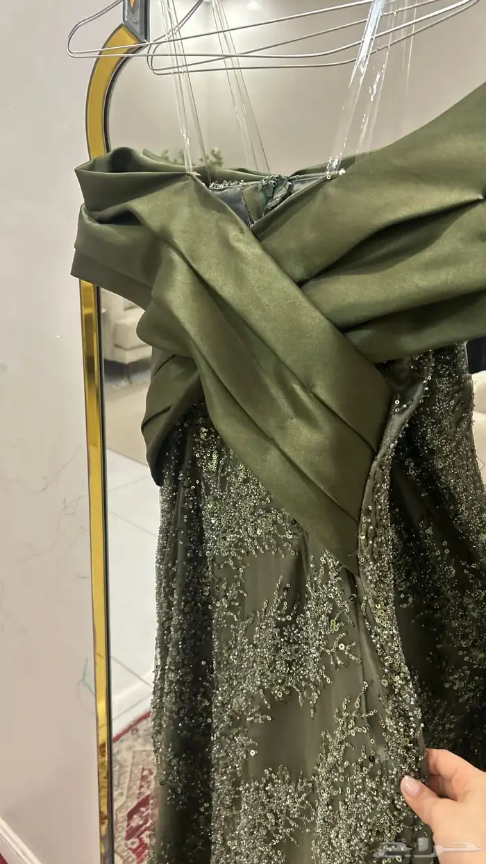 فستان سهره لبسته مره بس عندي فيديو توضيع للاستفسار خاص 5