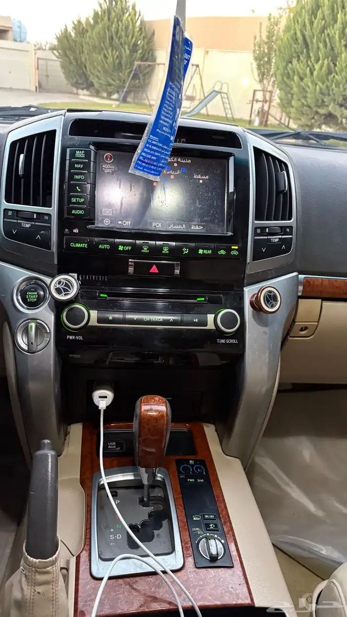 لاندكروزر 10