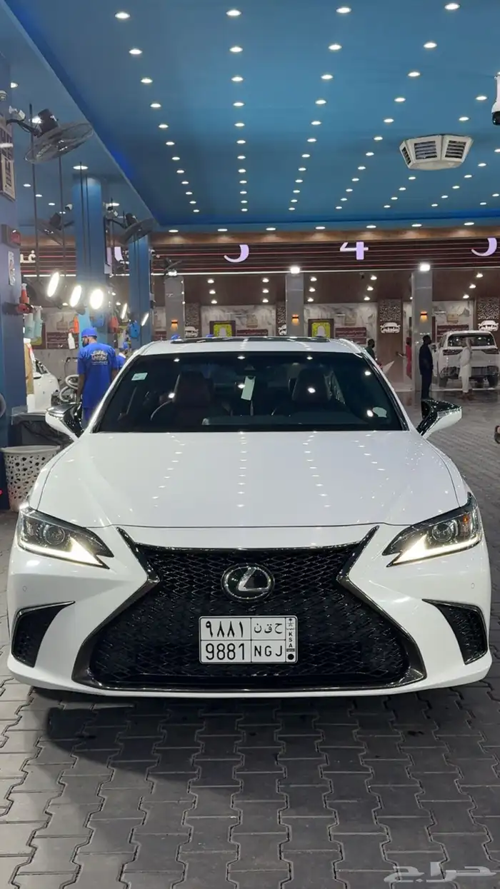 لكزس es 350 مديل 2020 f سبورت 2