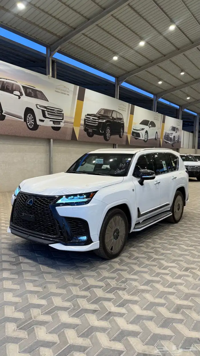 جيب لكزس اف سبورت 2025 سعودي بأقل سعر للتمويل والكاش 2