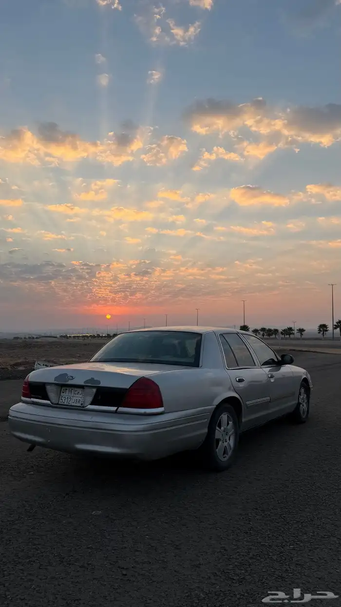 فورد فكتوريا 2009 للبيع او البدل 8