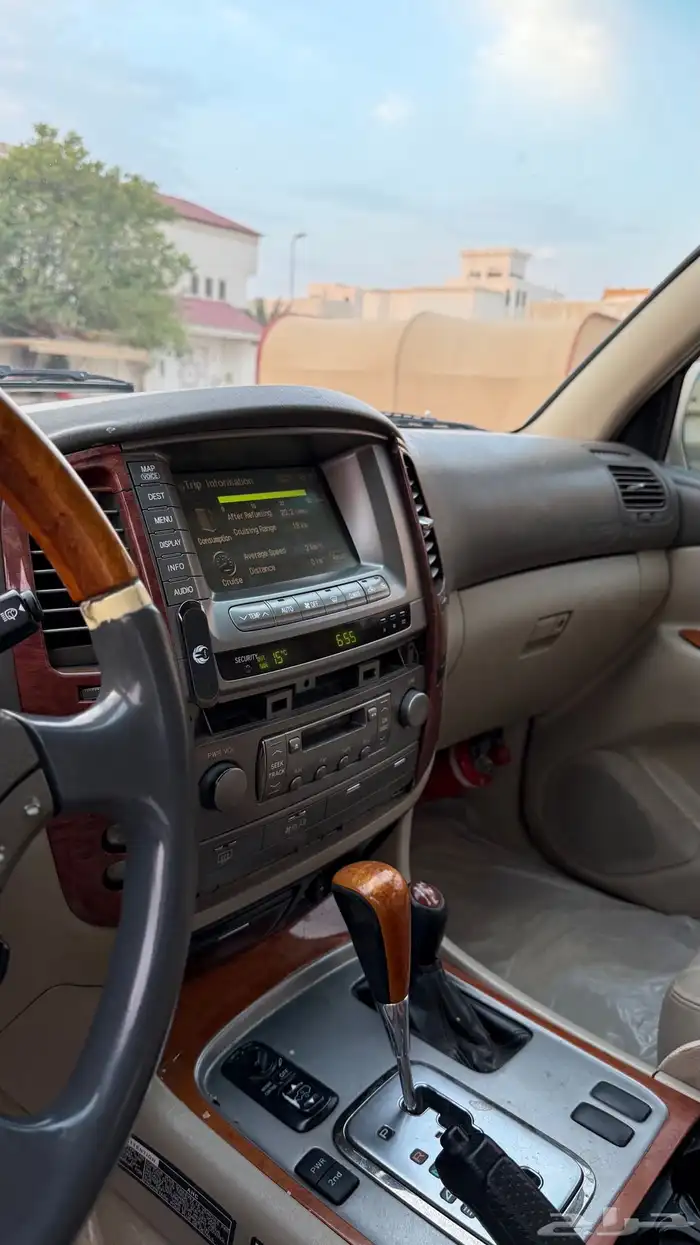 لكزس LX460 2004 10