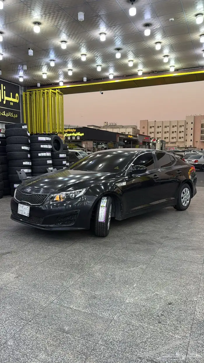 اوبتيما 2015 اسود مخزن 8