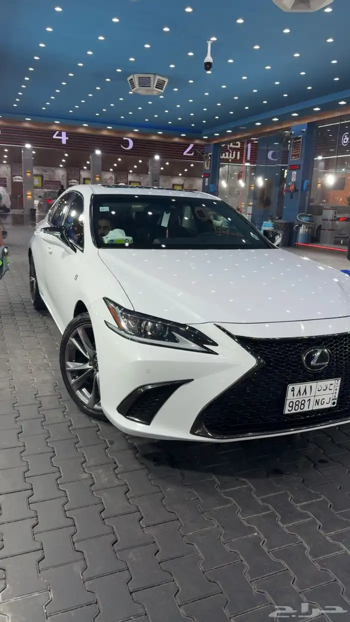 لكزس es 350 مديل 2020 f سبورت 0