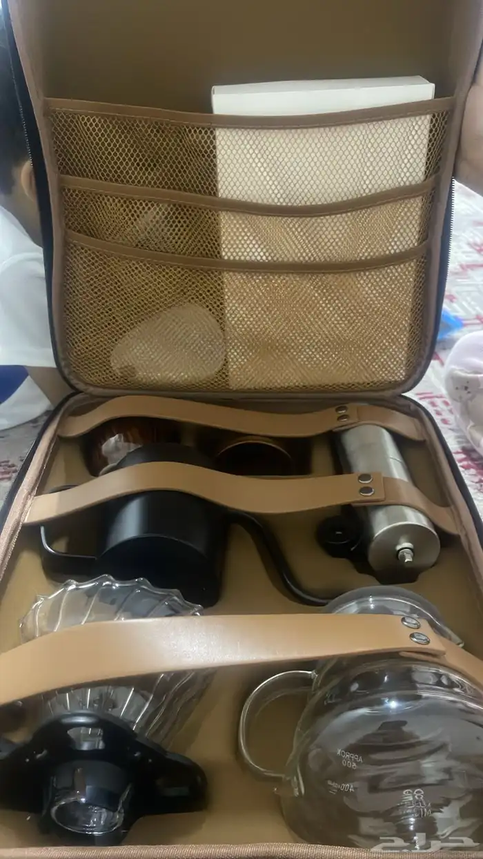 شنطة v60 كامل ملحقاتها لم تستخدم للبيع ب115 0