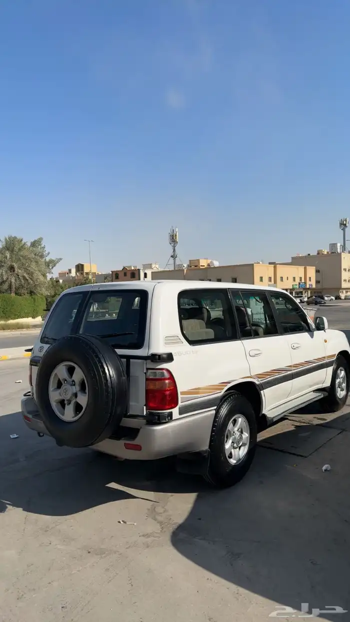 جيب جكسار 2000 1