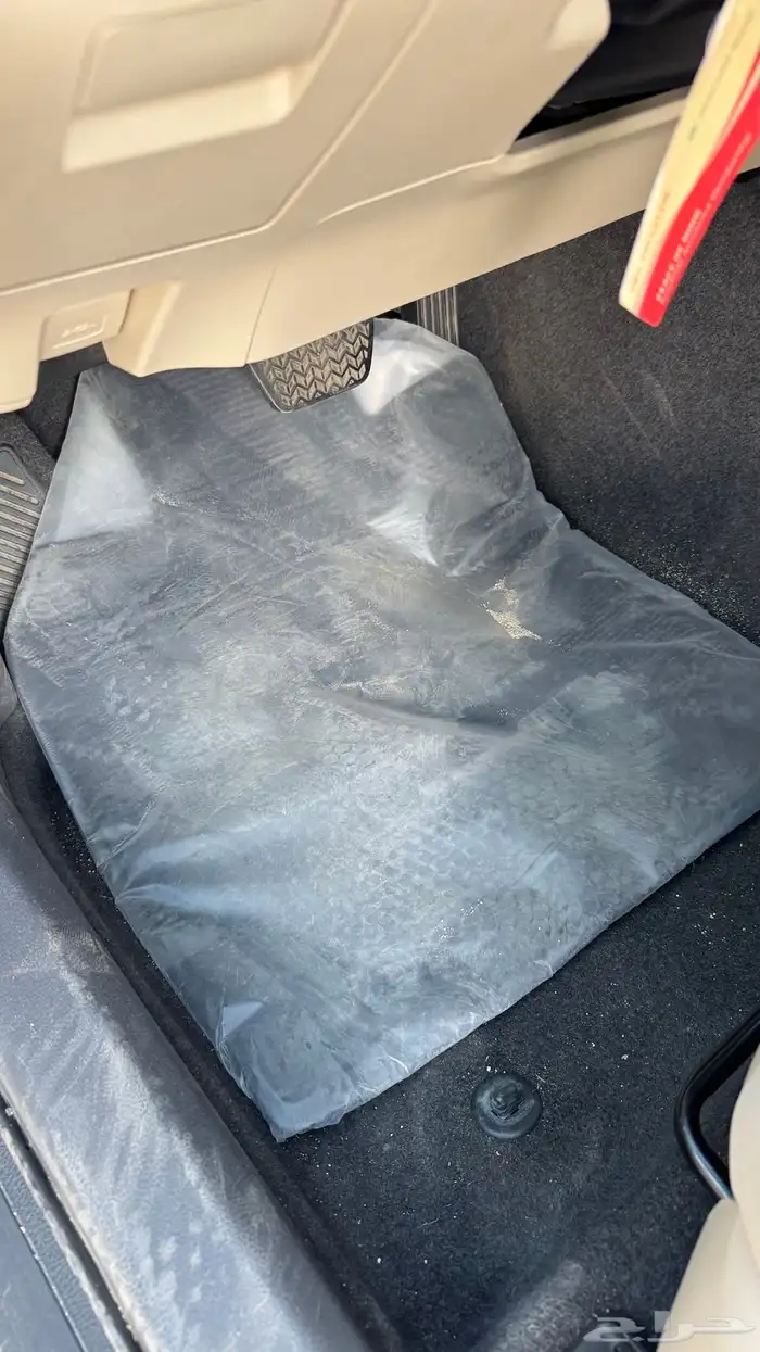 للبيع كامري مخزنه 16