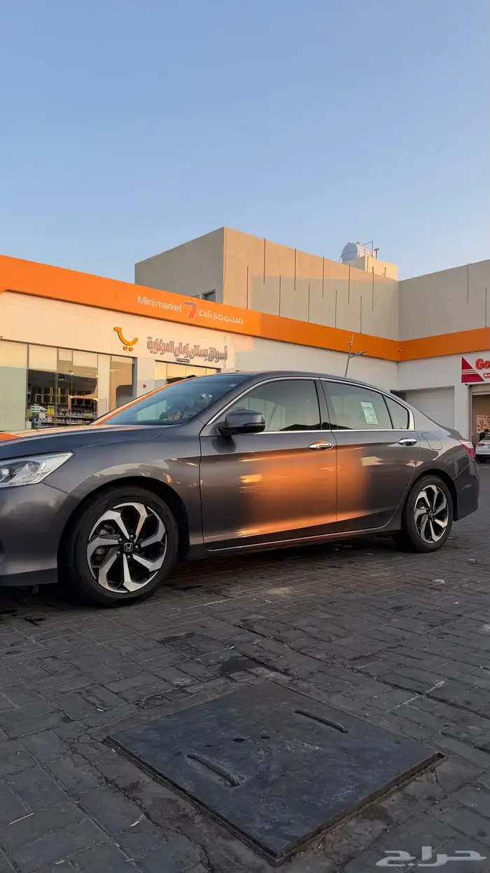 هوندا اكورد 2017 فل كامل للبيع 9