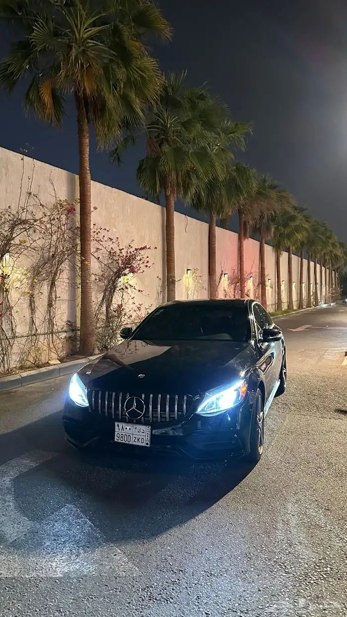 مرسيدس c300 4matic 4