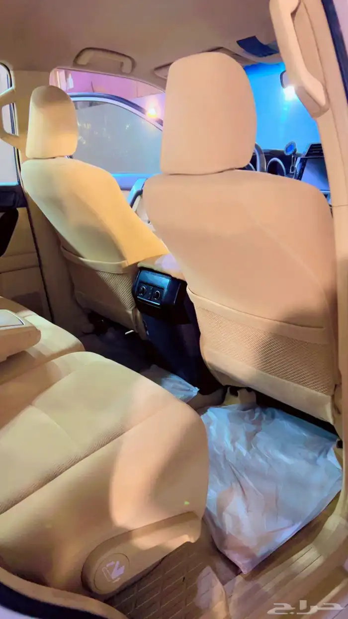 للبيع تايوتا برادو 2015 11