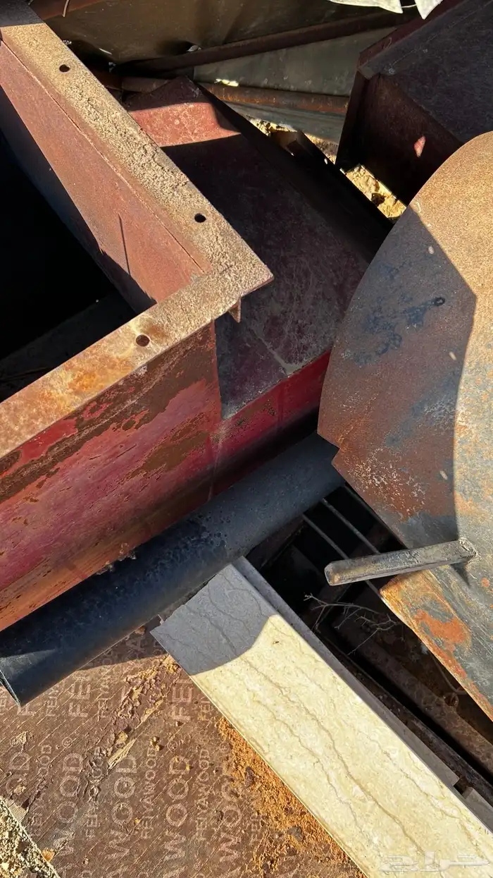 للبيع مشب ومدخنه حديد 2