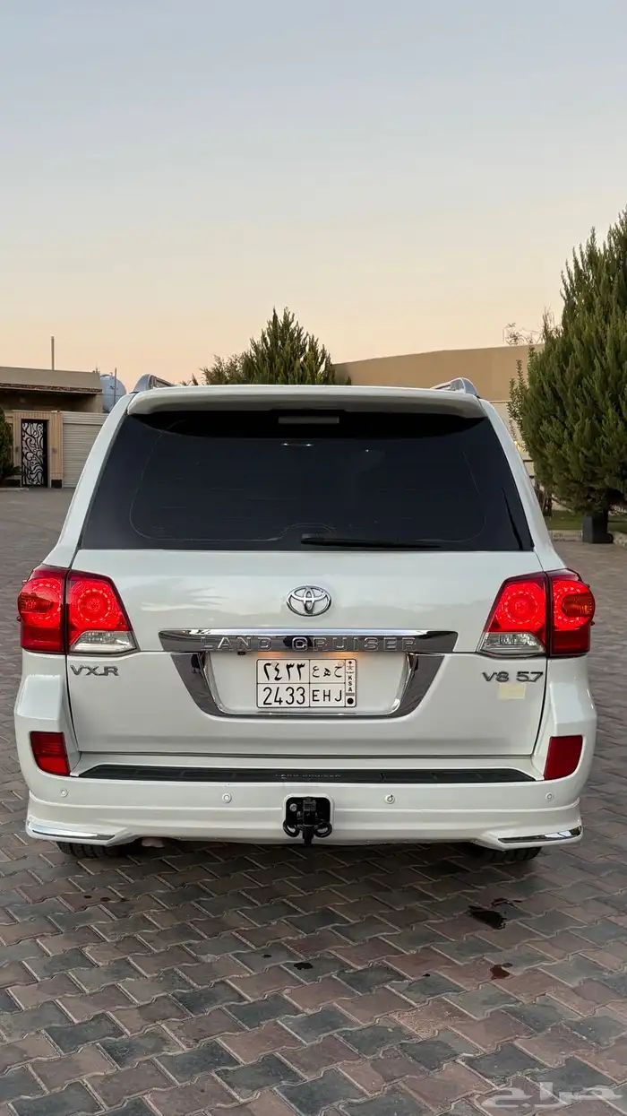 لاندكروزر 4