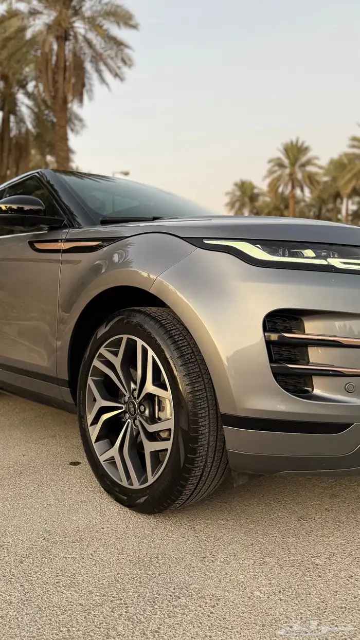 رنج روفر ايفوك 2023 4