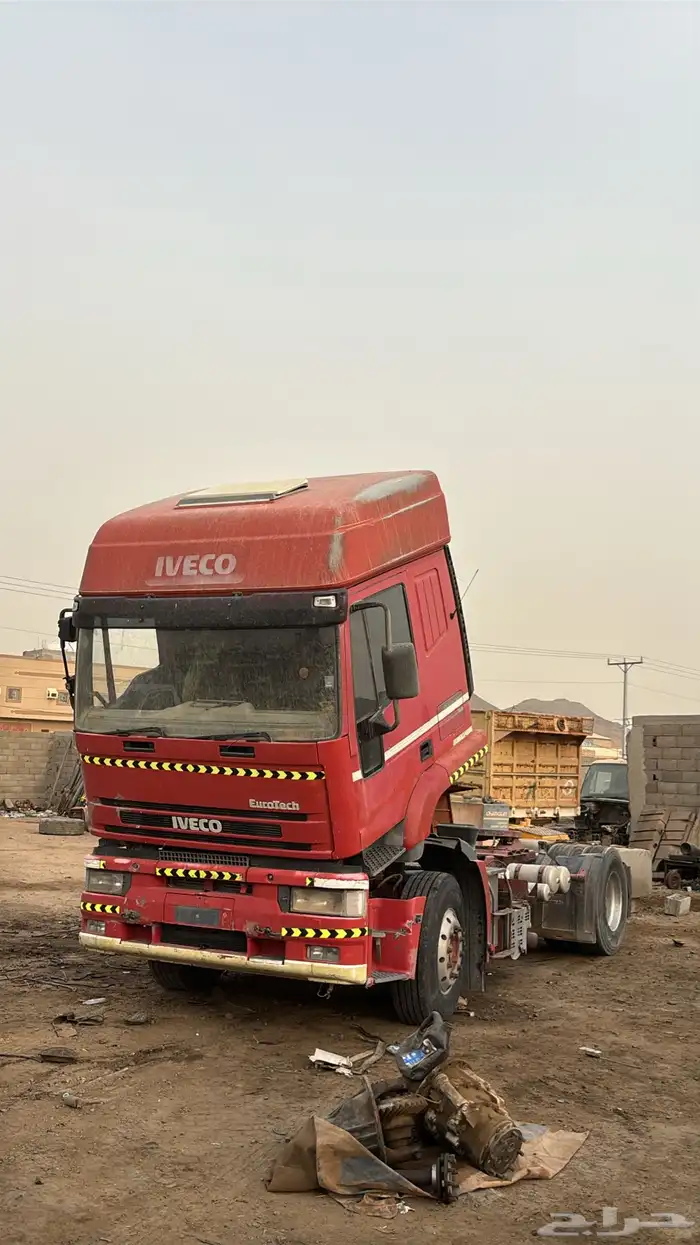 نشتري تريلات رووس 4