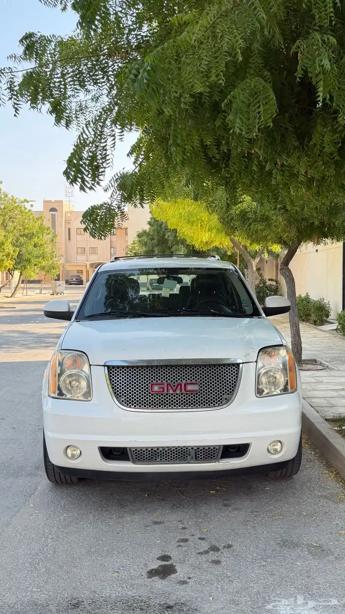 جمس يوكن دينالي 2012 خليجي 8