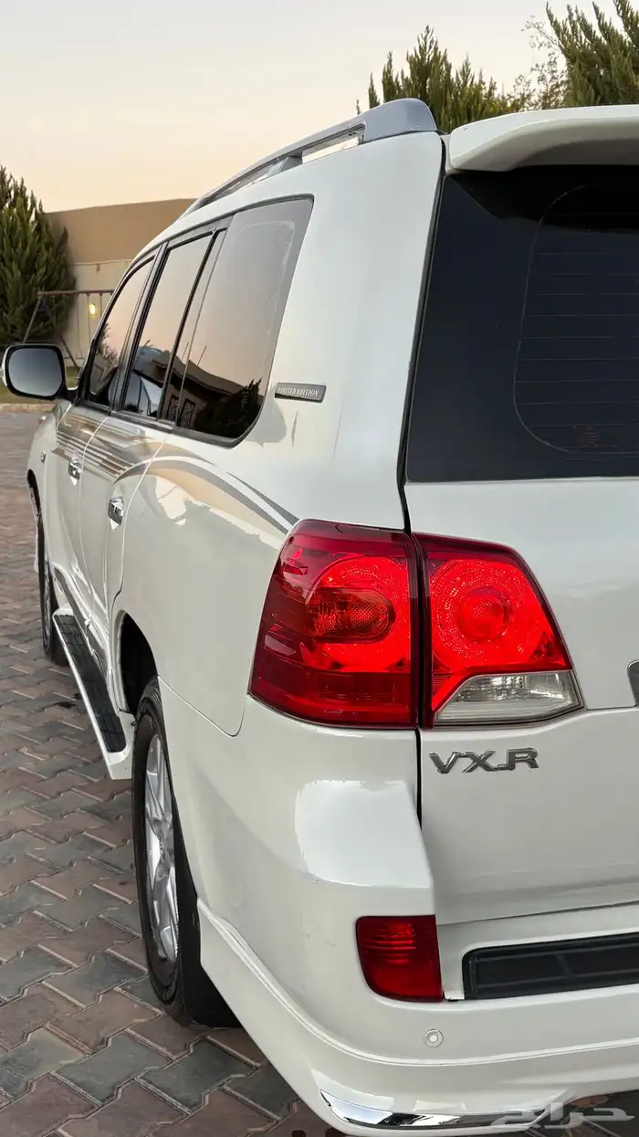 لاندكروزر 1