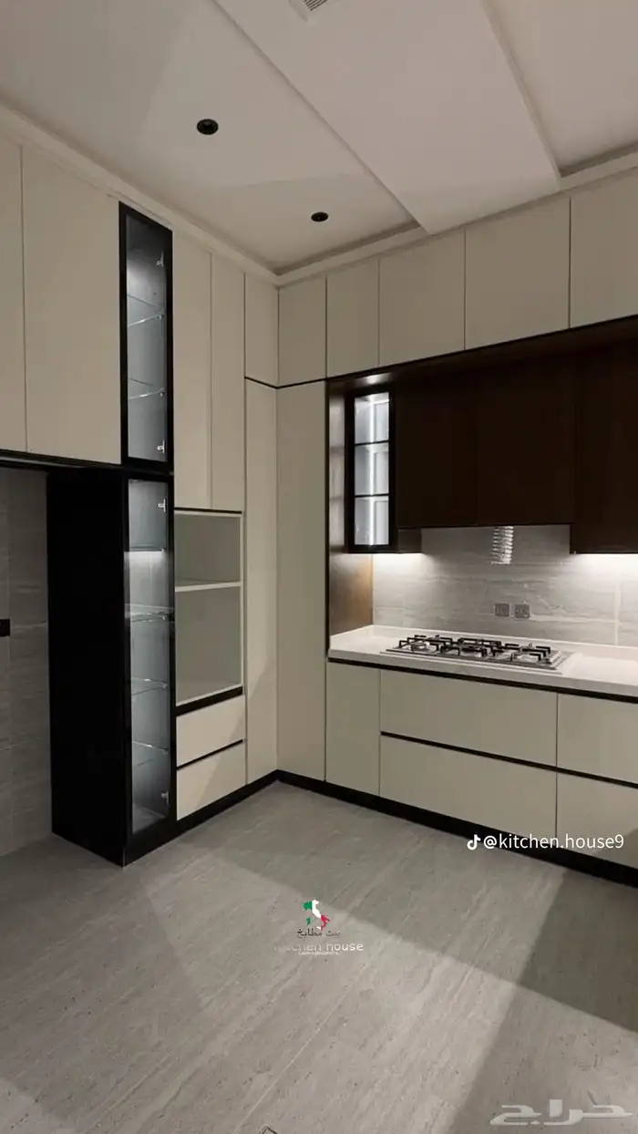 مطابخ المنيوم وساج يوجد صيانة و تكملة 55