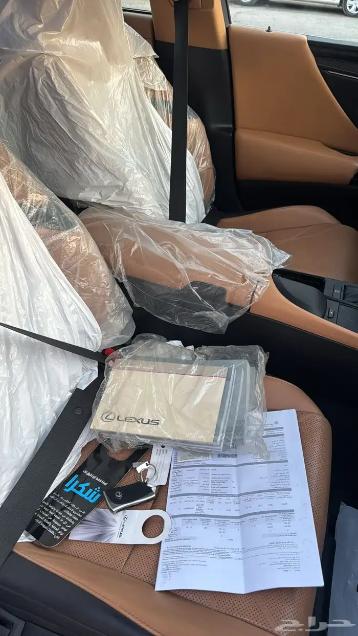 لكزس ES250 2022 فل كامل اعلى فئة سعودي باقي على ضمان الوكالة 15