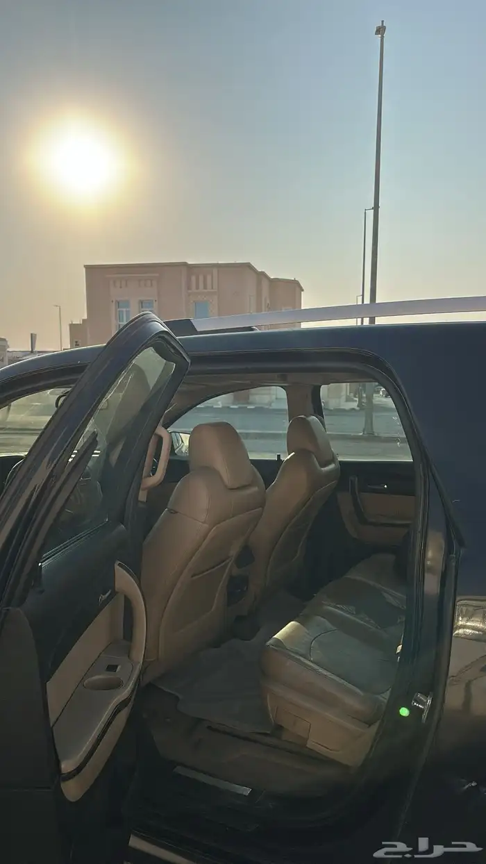 جي ام سي اكاديا 6