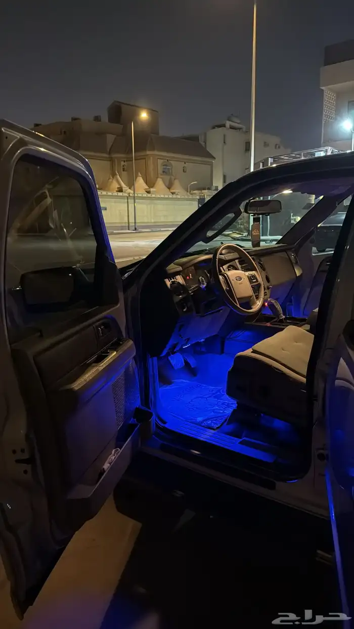 اكسبديشن 2010 نضيف 9