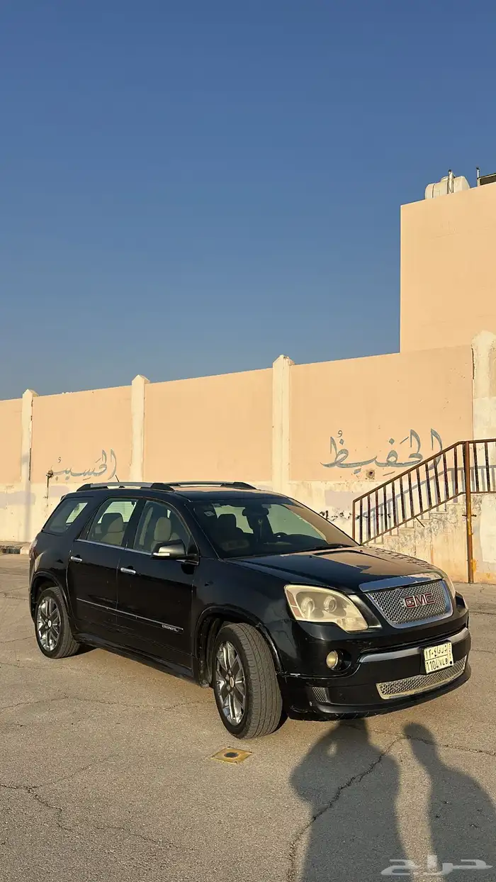 جي ام سي اكاديا 12