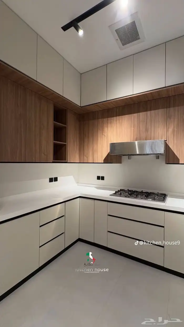 مطابخ المنيوم وساج يوجد صيانة و تكملة 60