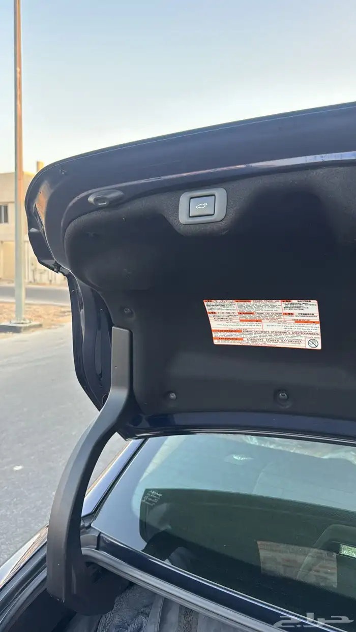 لكزس ES250 2022 فل كامل اعلى فئة سعودي باقي على ضمان الوكالة 4