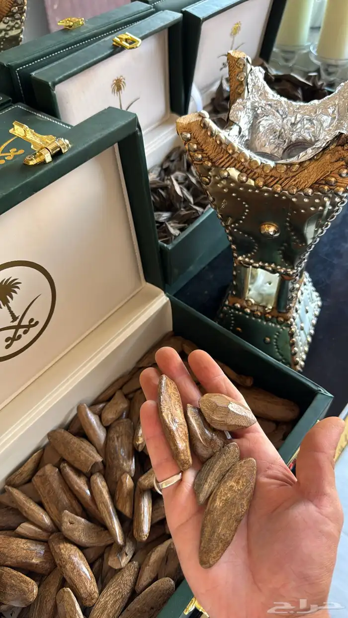 عود مروكي   العود الازرق   عود التايقر ومباخر صنع يدوي 4