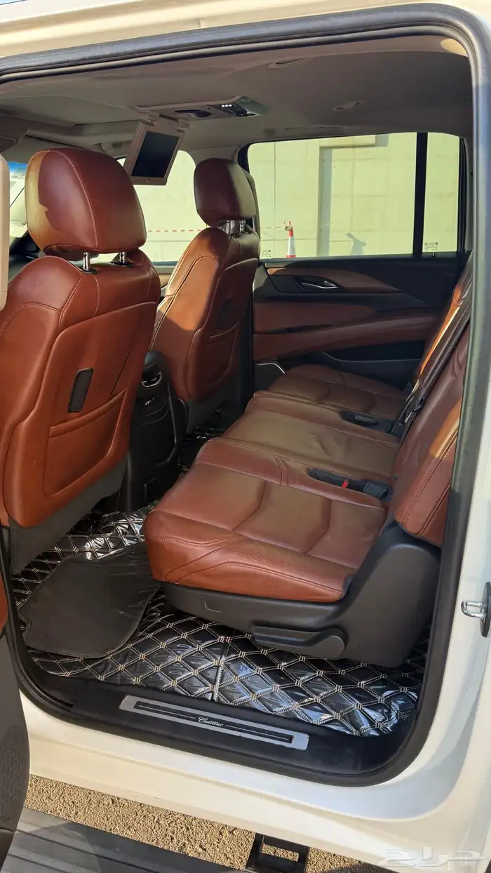 اسكاليد 2015 دبل قمه النظافه 6