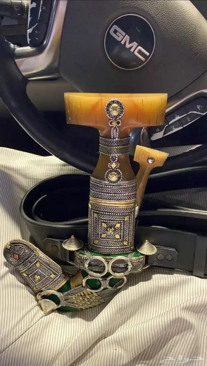 جنبيه حك زراف معرق وبحمار 0