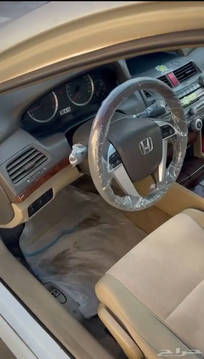 هوندا اكورد 2010. مرهم 12 13