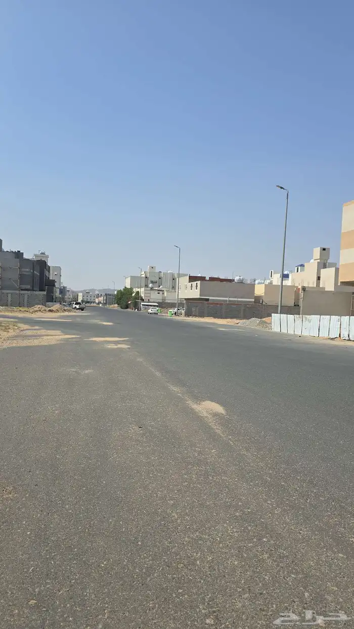 أرض للبيع مخطط ولي العهد 3   شارع 25 مزفلت منطلق 1