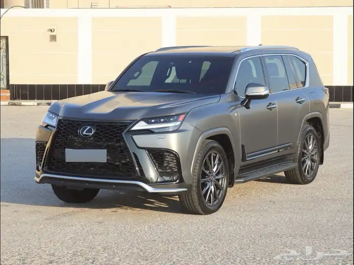 للبيع جيب لكزس F Sport موديل 2023 2