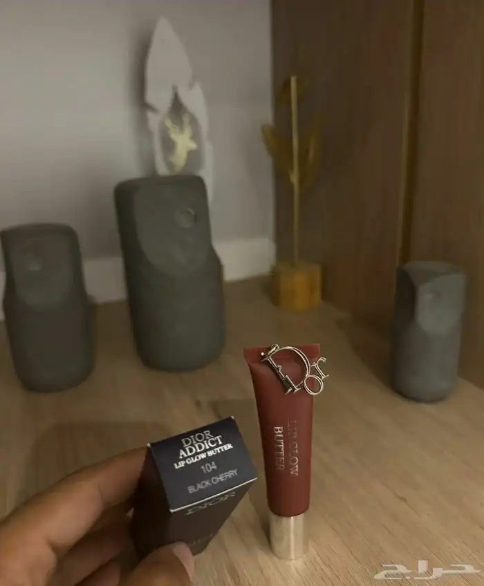 ليب جلو من ديور ماستر كواليتي 1