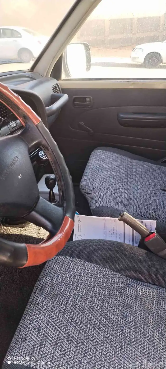 للبيع جيب تايوتا بنزين 91 باسم المالك 0