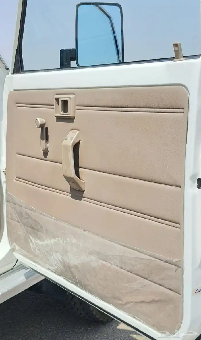 جيب ربع مخزن 2005 41