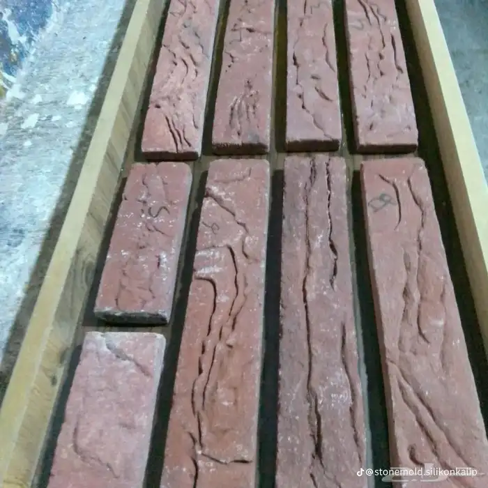 تصنيع قوالب سلكون ربل ديكورات ولحجر 0