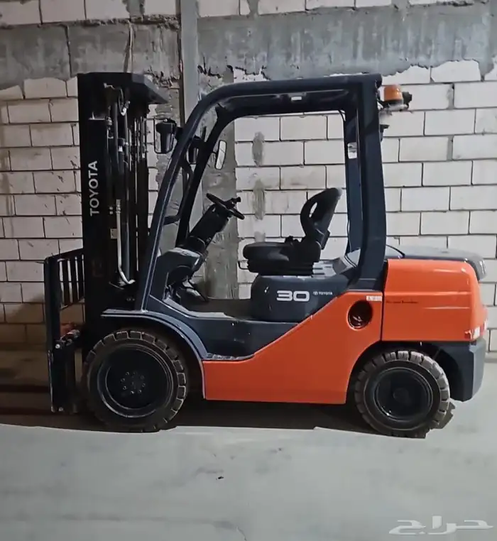 تاجير رافعات شوكية فوركلفت رافعة للايجار يومي شهري 5