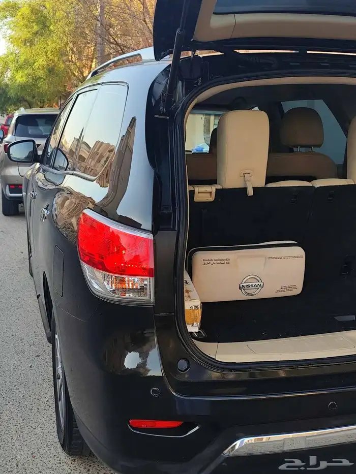 للبيع نيسان بثفايندر 2016 نظيفة بالاحساء 35