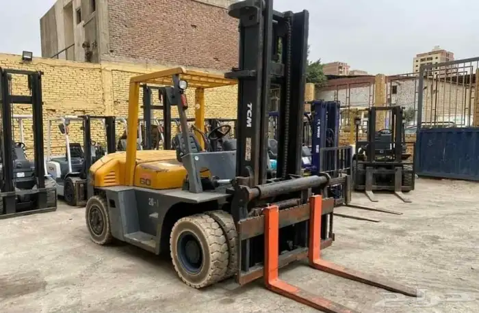 فوركلفت للايجار رافعة شوكية رافعات للايجار شهري يومي مشوار 4