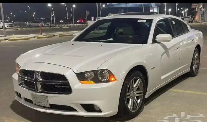 اعرض لكم دوج اتشارجر 2013 هيمي Rt 0